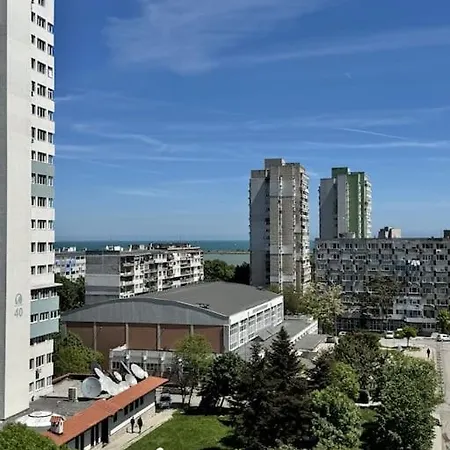 Apartment Stylish 1br Flat With Sunny Terrace *