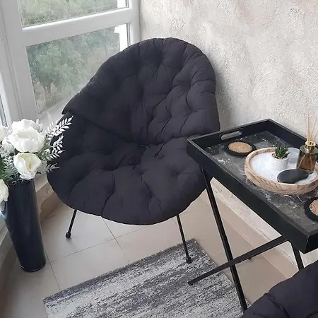 Stylish 1br Flat With Sunny Terrace Burgas